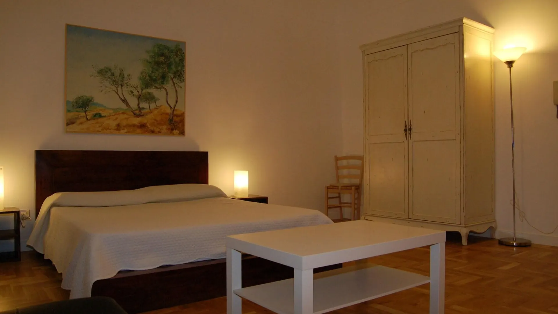 פלרמו Federico Secondo B&B 3*,