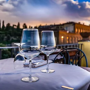 La Scaletta Al Ponte Vecchio 3* Florencja